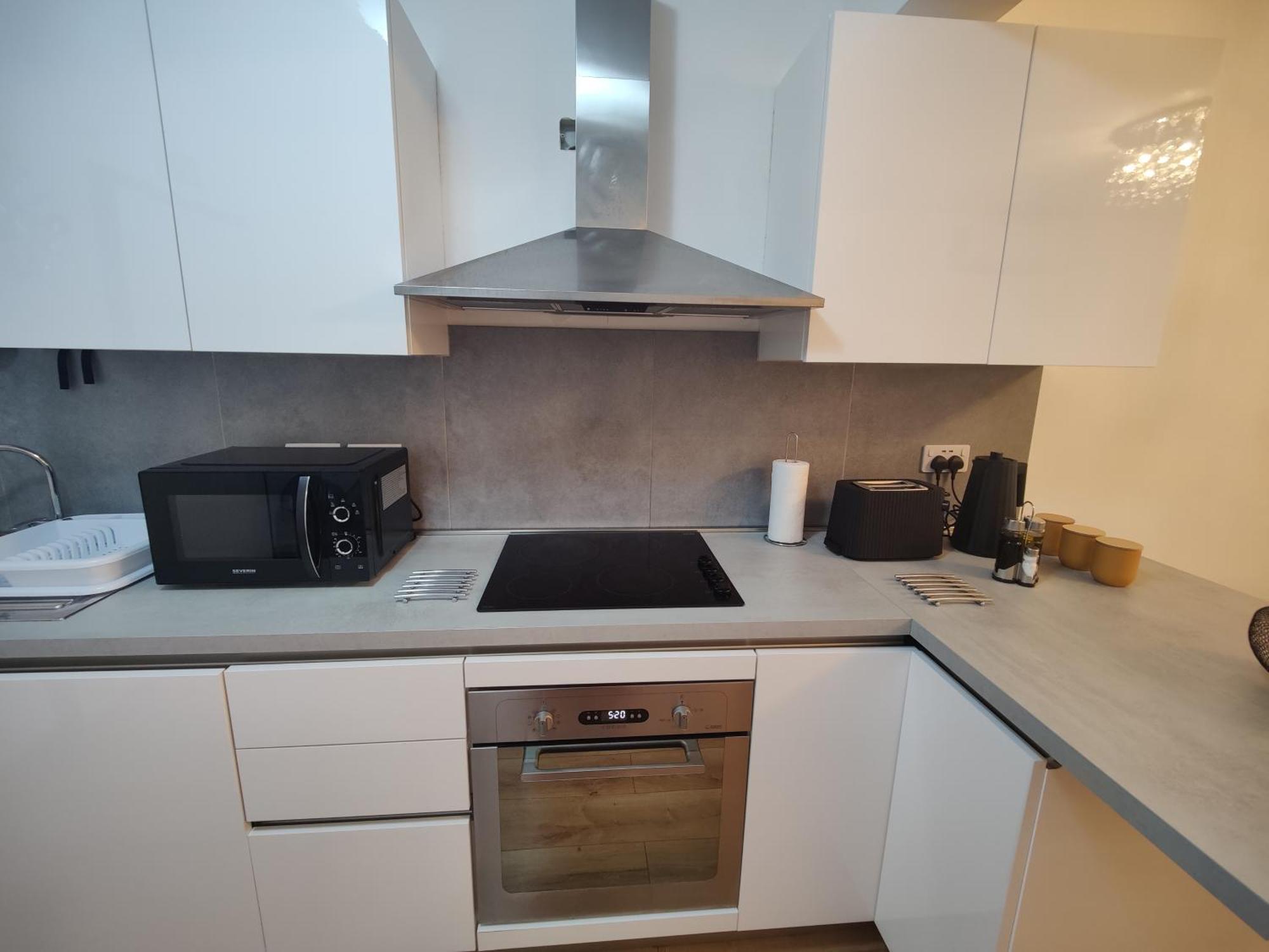 Central Modern Sliema 2 Bedroom Apartment المظهر الخارجي الصورة